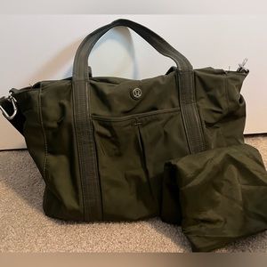 Lululemon Everywhere Gym Bag